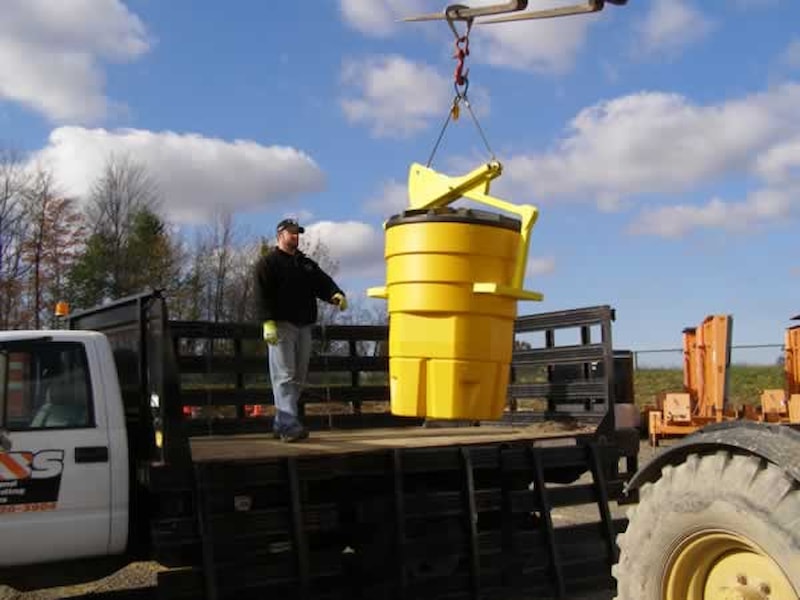 True?CrashGard Hoist Scissor Action #3: