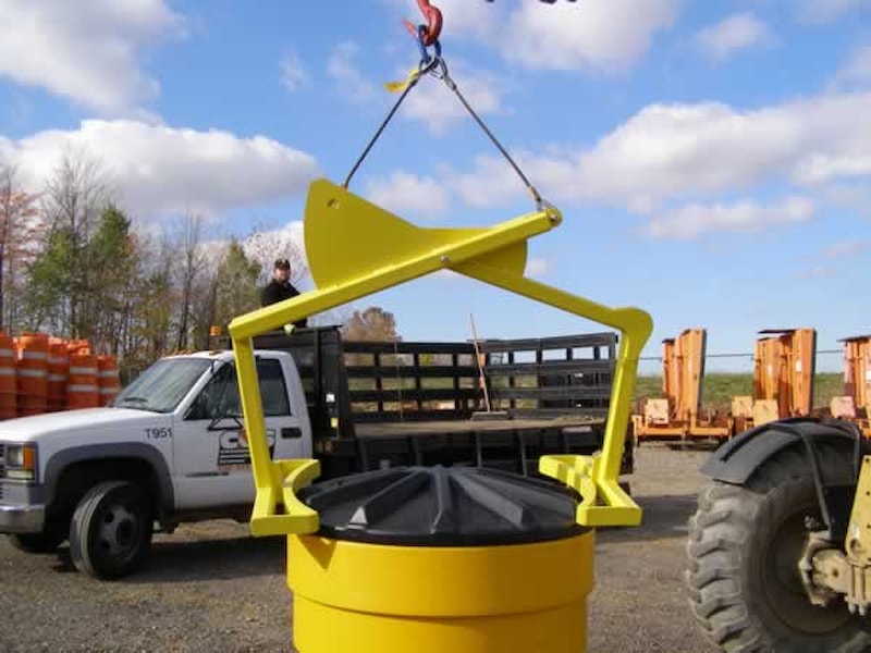 True?CrashGard Hoist Scissor Action #1: